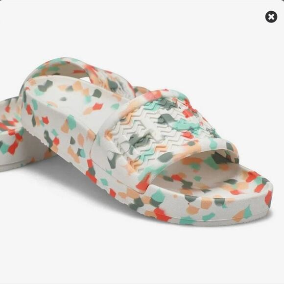 HUNTER BLOOM Algae slides flip flops size 8 new!!! - Picture 3 of 10